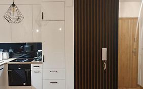 Apartament Number One Nova Wozownia